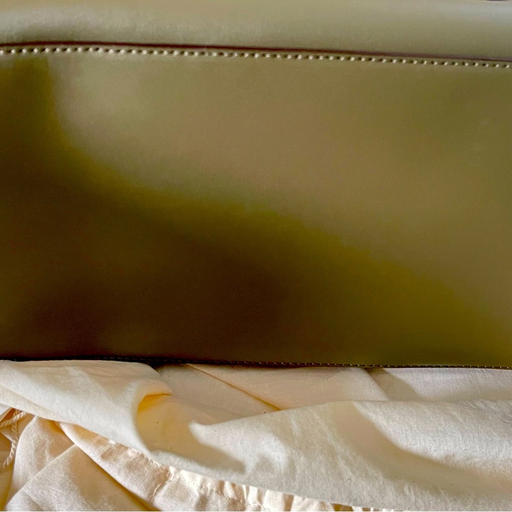 BRAND NEW,  LAUREN, by RALPH LAUREN LEATHER BAG 
OLIVE GREEN 
WITH TOP HANDLES - Picture 8 of 10